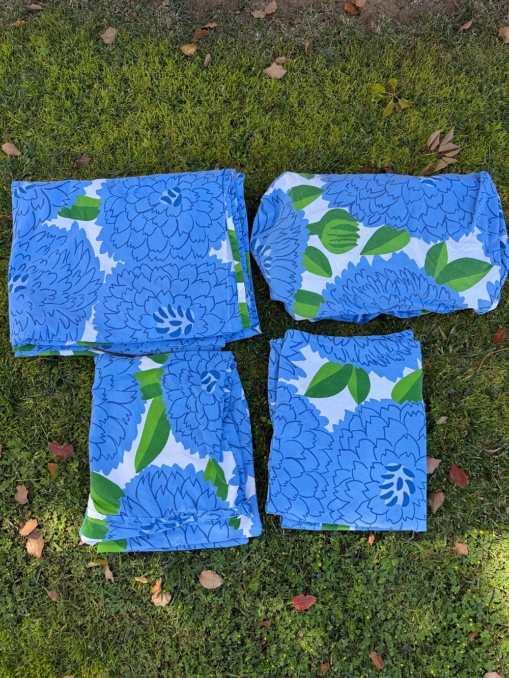 Crate & Barrel Marimekko Primavera 4-Piece Twin Sheet Set Blue Floral Cotton GUC
